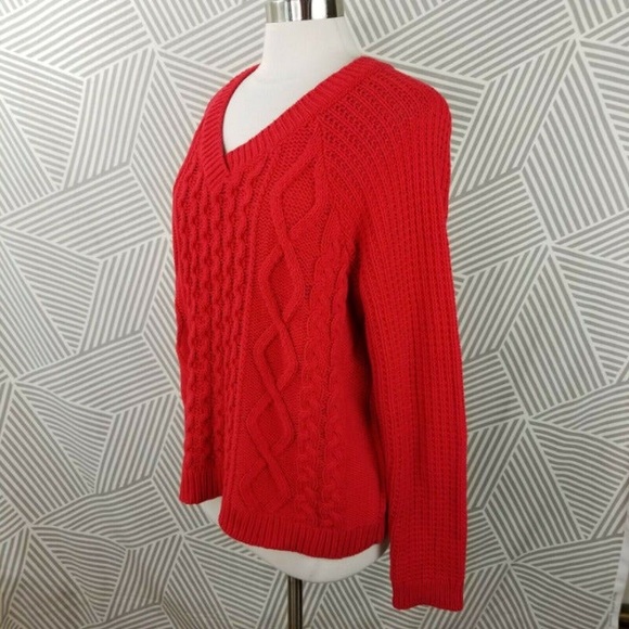 Lord & Taylor Chunky Sweater - Picture 4 of 7
